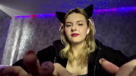 Nasty online show from 19, 4, 2026