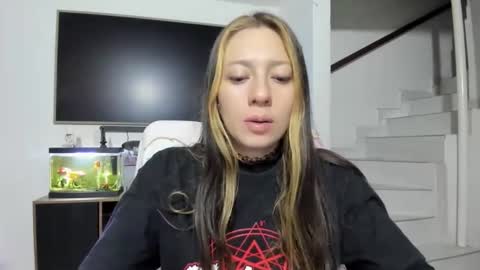 katrin and Aaron online show from 16, 9, 2025