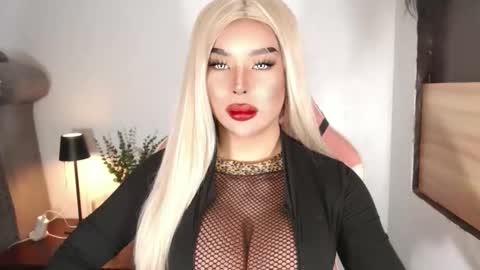 sheenafrost online show from 24, 3, 2026