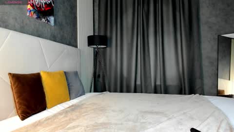 Amely online show from 21, 9, 2025