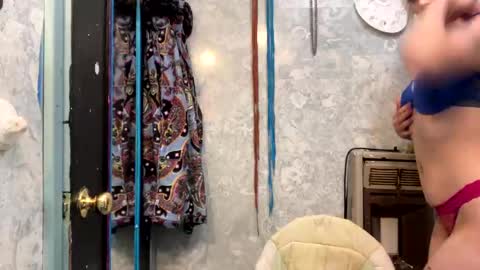 Shelby holes online show from 24, 10, 2025