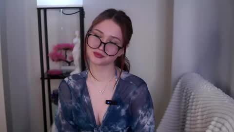 Lina online show from 12, 2, 2026