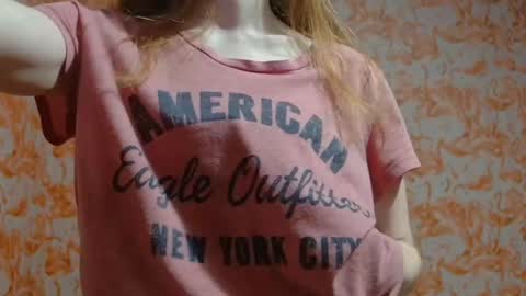 Erika online show from 30, 12, 2024