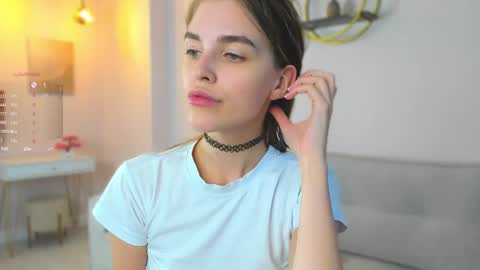 Snapshot of shelleyharn chatting on 10, 9, 2025 Alex online show from 10, 9, 2025