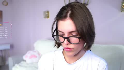 Snapshot of shelleyharn chatting on 2, 10, 2025 Alex online show from 2, 10, 2025