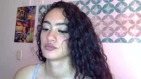 Snapshot of shelsy_d chatting on 13, 5, 2026 S H E L S Y online show from 13, 5, 2026