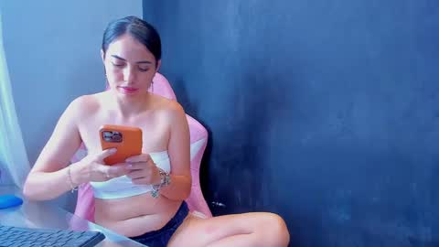 .. Sherilk .. online show from 19, 2, 2025