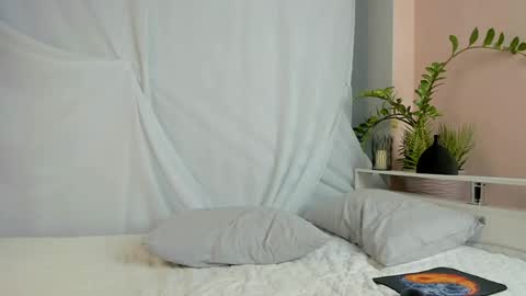 Max online show from 15, 4, 2026