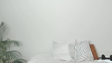 Sherlyn Adams online show from 26, 12, 2024