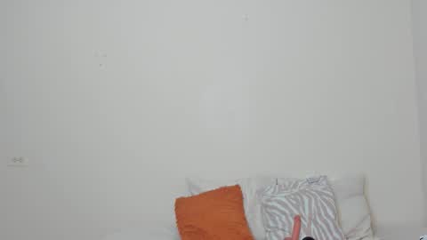 Sherlyn Adams online show from 14, 10, 2025