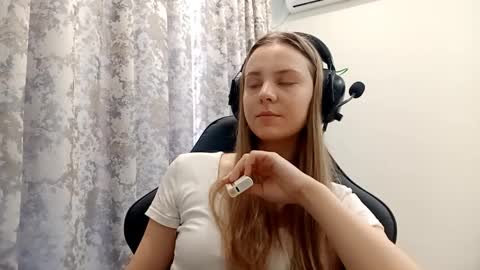 Lisa online show from 19, 12, 2025