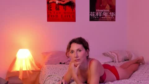 shesleepsnaked online show from 21, 10, 2025