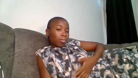 Snapshot of shi_assy chatting on 8, 10, 2025 shi assy online show from 8, 10, 2025