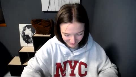 Snapshot of shining_pearl chatting on 12, 6, 2026 Jesica online show from 12, 6, 2026