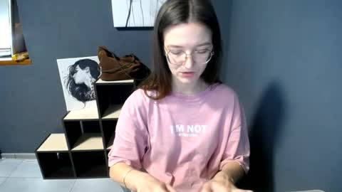 Snapshot of shining_pearl chatting on 13, 6, 2026 Jesica online show from 13, 6, 2026