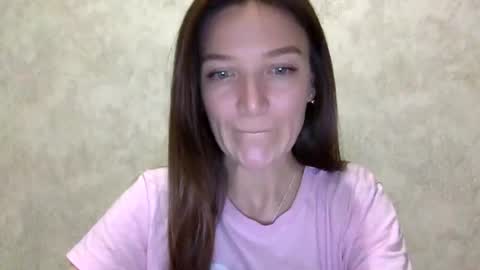 Snapshot of shining_pearl chatting on 15, 6, 2026 Jesica online show from 15, 6, 2026