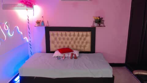 Snapshot of shiny_ela_ chatting on 7, 3, 2026 Ela 3 online show from 7, 3, 2026