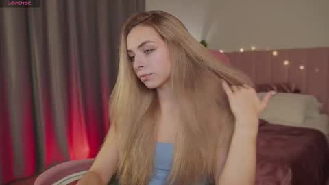 Julia online show from 22, 9, 2025