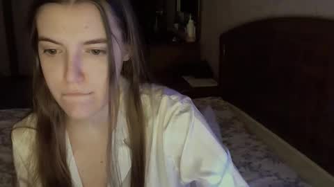 Snapshot of shiraha___rafieru chatting on 4, 11, 2025 shiraha___rafieru online show from 4, 11, 2025