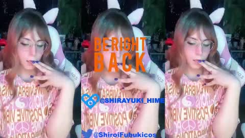 Im Lilu Rosenblum  Guys I have   ----Ill be glad to see you there online show from 16, 2, 2025