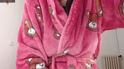Snapshot of shopiagarcia_ chatting on 2, 1, 2025 lamai online show from 2, 1, 2025