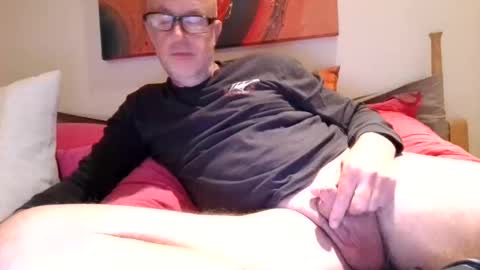 Snapshot of shosting chatting on 7, 5, 2026 JJ online show from 7, 5, 2026