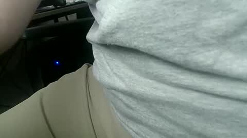 Snapshot of show_off_89 chatting on 14, 10, 2025 show_off_89 online show from 14, 10, 2025