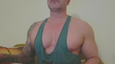 Snapshot of show_on_for_you chatting on 25, 2, 2025 show_on_for_you online show from 25, 2, 2025