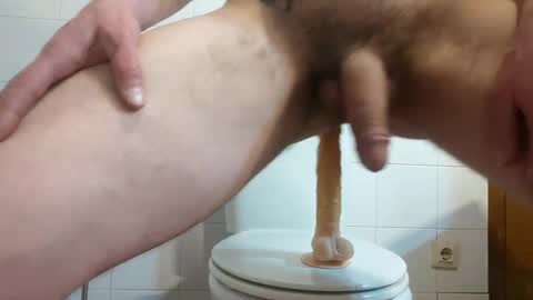 showerman40 online show from 25, 2, 2025