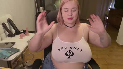 Mimi   online show from 29, 11, 2025