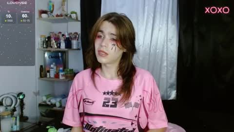 Snapshot of shun_sun chatting on 9, 2, 2025 Shun White online show from 9, 2, 2025