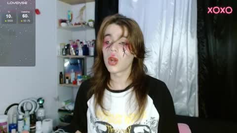 Snapshot of shun_sun chatting on 11, 2, 2025 Shun White online show from 11, 2, 2025