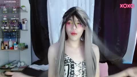 Snapshot of shun_sun chatting on 21, 2, 2025 Shun White online show from 21, 2, 2025