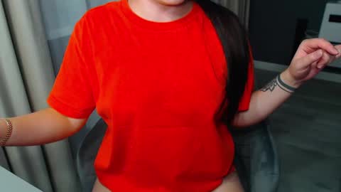 Snapshot of shy_26 chatting on 12, 12, 2024 shy_26 online show from 12, 12, 2024