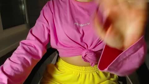 Snapshot of shy_26 chatting on 24, 9, 2025 shy_26 online show from 24, 9, 2025