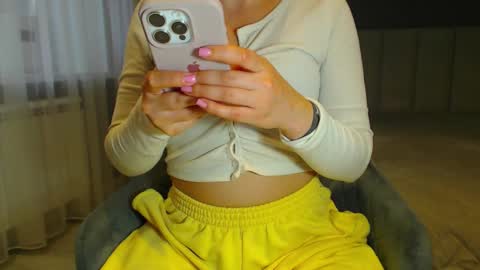 Snapshot of shy_26 chatting on 22, 10, 2025 shy_26 online show from 22, 10, 2025