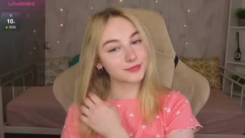 Polly online show from 7, 6, 2026