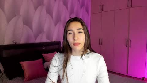 Mika online show from 26, 2, 2025