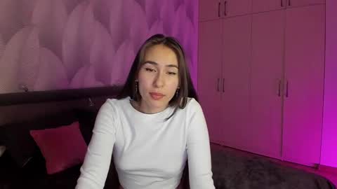 Mika online show from 9, 3, 2025