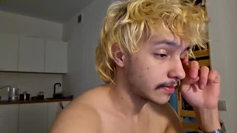 your shy boy online show from 6, 1, 2026