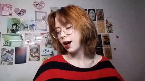 Milena online show from 10, 10, 2025