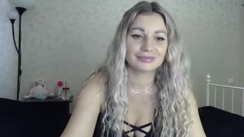 Snapshot of shyevaa chatting on 10, 9, 2025 Eva online show from 10, 9, 2025