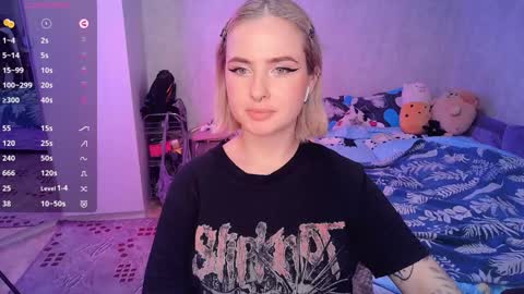 Effie online show from 4, 2, 2025