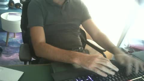 Snapshot of shyfrenchcock chatting on 18, 6, 2026 shyfrenchcock online show from 18, 6, 2026