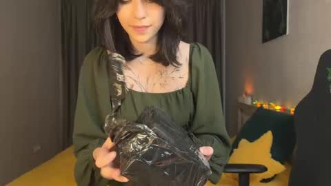 Snapshot of shygaze chatting on 16, 12, 2025 shygaze online show from 16, 12, 2025