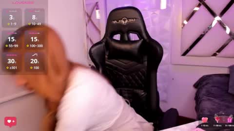 Snapshot of shygoddess_69 chatting on 14, 12, 2025 shygoddess_69 online show from 14, 12, 2025