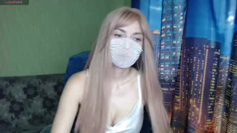 Sophie 3 online show from 4, 7, 2026
