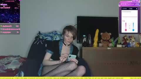 Snapshot of shyohiogirl chatting on 10, 2, 2025 Hippie online show from 10, 2, 2025