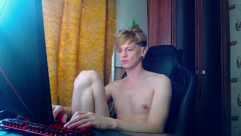 Tom and Betty online show from 9, 4, 2026