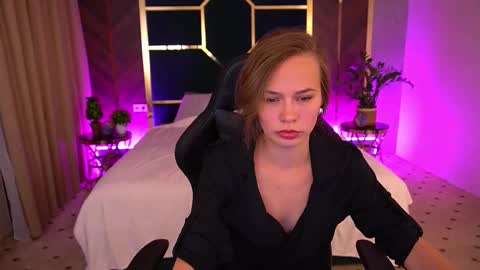 shyysiren online show from 10, 9, 2025